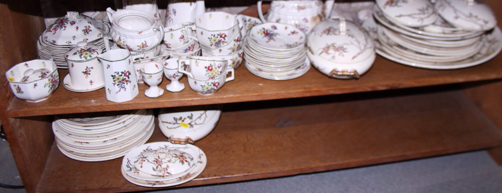 A Royal Doulton "Old Leeds Sprays" pattern part tea service (damages) and a Tokyo part dinner