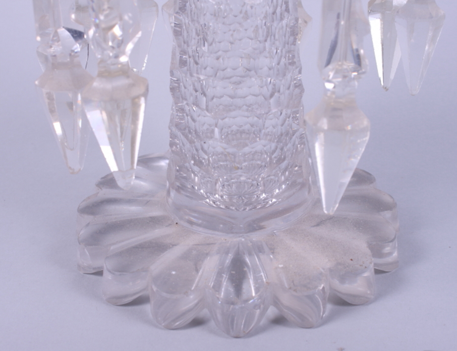 A Victorian glass table lustre hung prism drops - Image 4 of 5