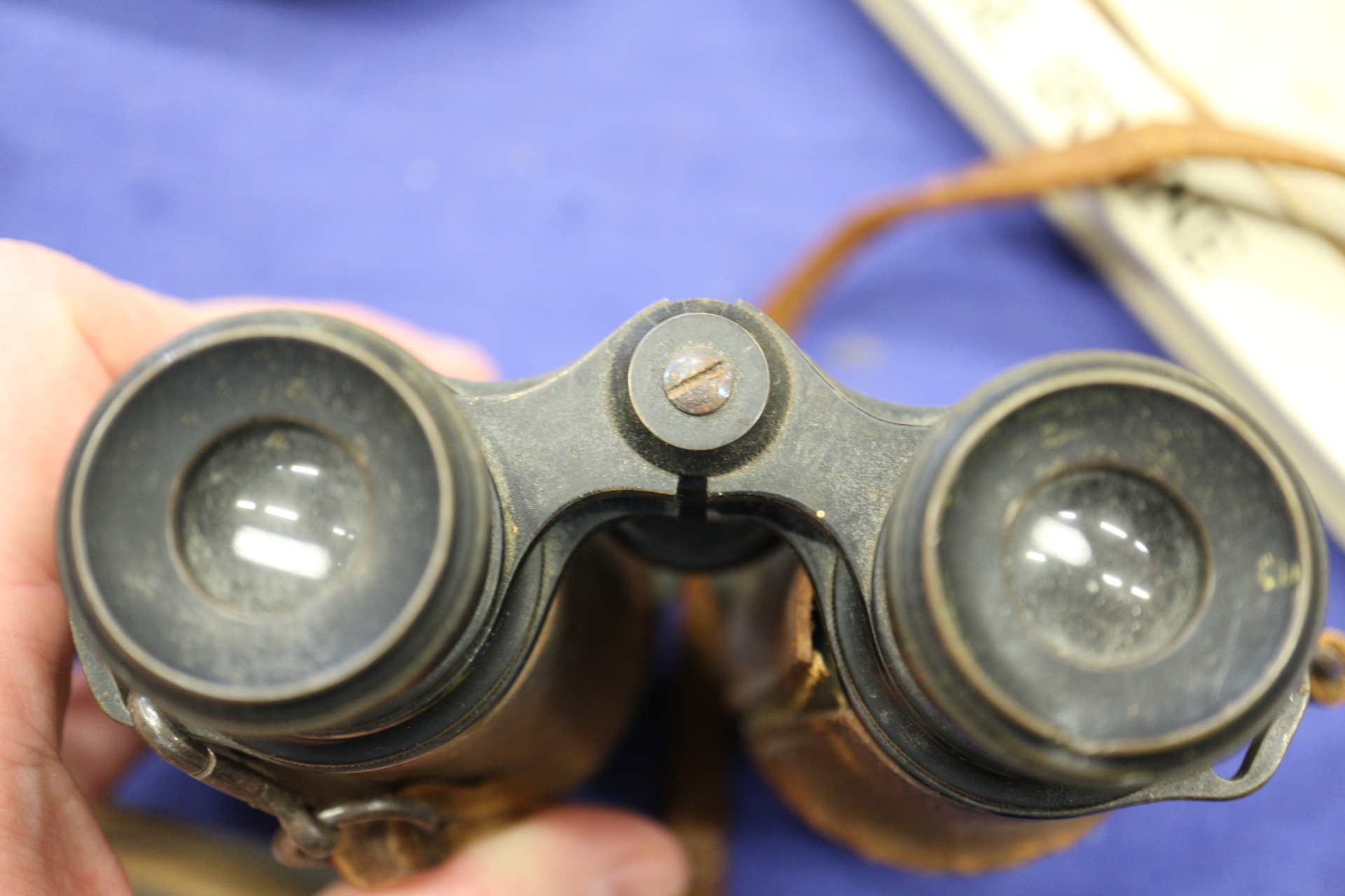 A pair of Carl Zeiss 8x32B binoculars, a pair of military binoculars, two other pairs of - Image 5 of 24