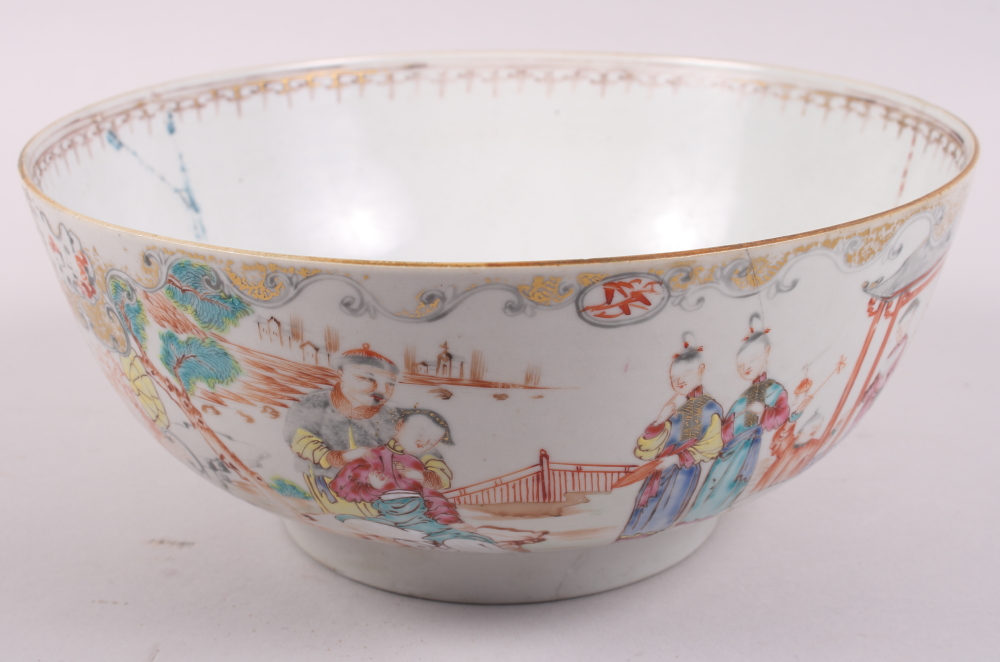 An 18th century Chinese export famille rose bowl, decorated figures, 10" dia (damages) - Image 2 of 8