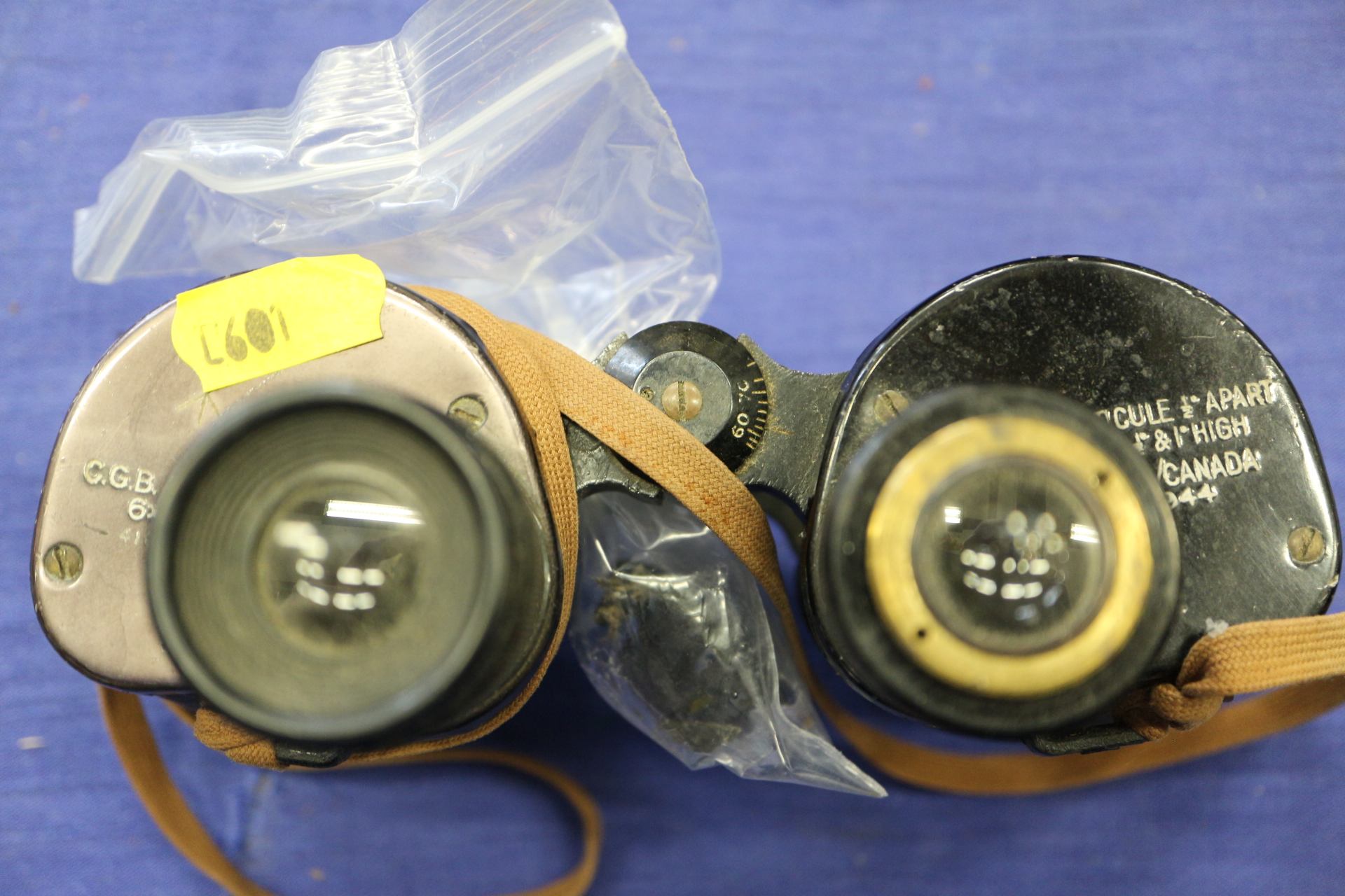 A pair of Carl Zeiss 8x32B binoculars, a pair of military binoculars, two other pairs of - Image 10 of 24