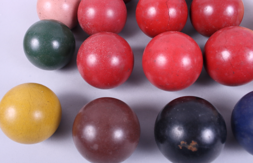 Three ivory billiard balls and a quantity of other billiard balls - Image 5 of 5