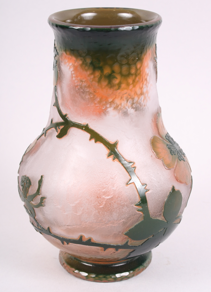 A French overlaid and acid etched glass vase, decorated flowers, signed Daum Nancy to base, 6 3/4" - Image 2 of 9