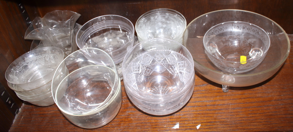 A quantity of glass bowls and dishes