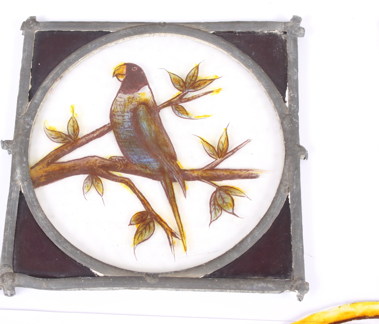 Five late 19th century stained glass panels of Australian birds (damages) - Image 2 of 5