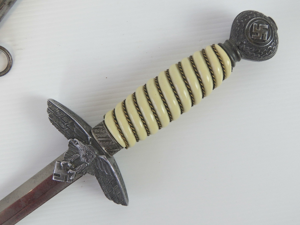 A WWII German Luftwaffe dagger 2nd pattern with white grip. - Image 3 of 4