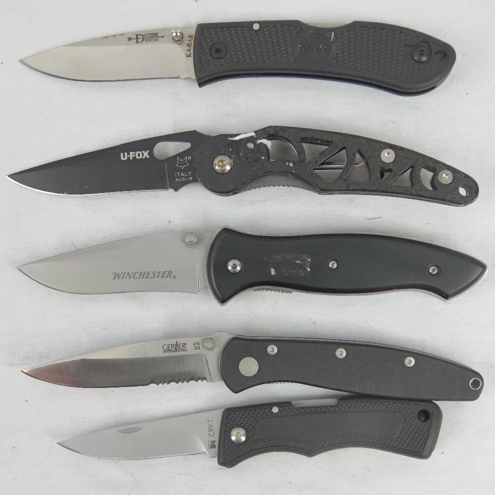 Five lock knives including; Gerber, CRKT - Image 2 of 2