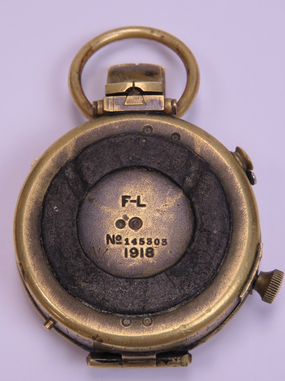 A WWI brass compass No145503 dated 1918, - Image 3 of 4