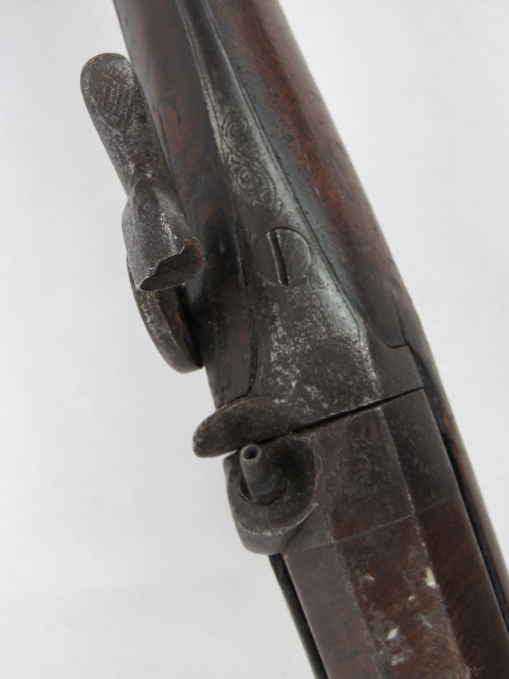 An antique percussion 10 bore Wildfowlin - Image 4 of 4