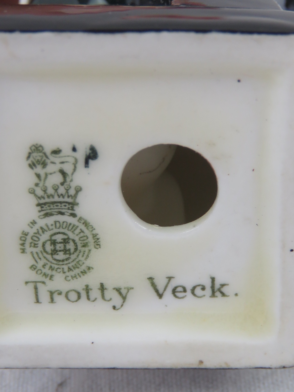 A Royal Doulton figurine 'Trotty Vek', 1 - Image 3 of 3