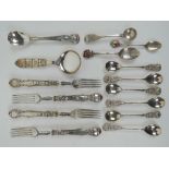 A set of six 800 grade silver teaspoons