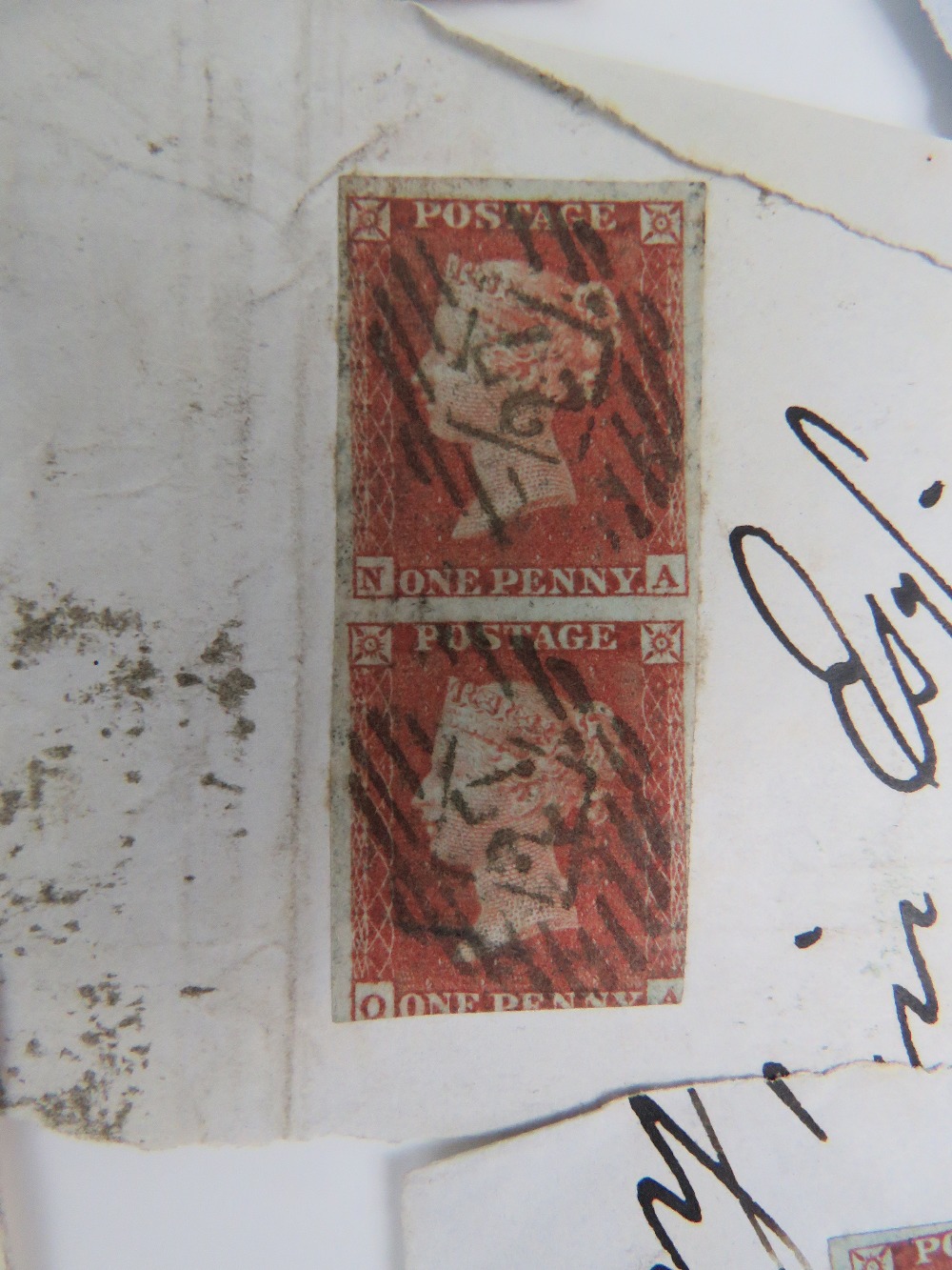 A large collection of loose and stuck down stamps, mostly used, - Image 2 of 4