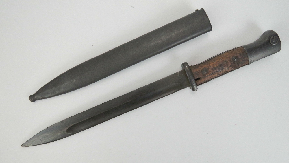 A WWII German Mauser K98 rifle bayonet m - Image 2 of 5