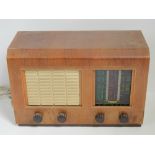 A Regentown walnut cased vintage wireless radio, cabinet 43cm wide.