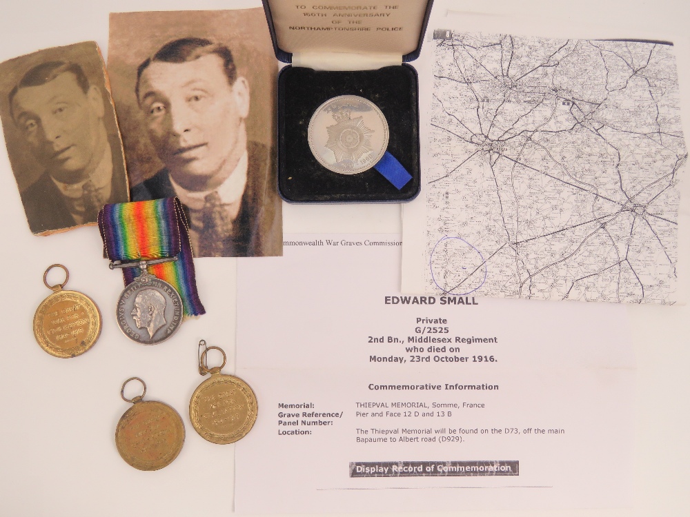 A WWI British medal pair being War medal with ribbon and Victory medal each for G-2525 PTE. E.
