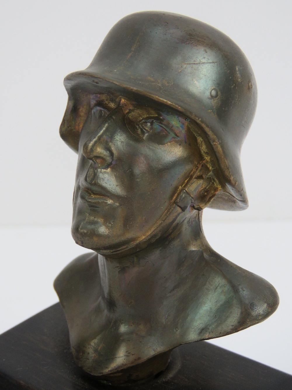 A contemporary gilt metal bust of a WWII - Image 2 of 2