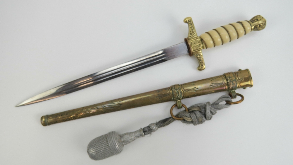 A WWII German Naval Officers dagger having brass scabbard and 25cm blade, - Image 2 of 4