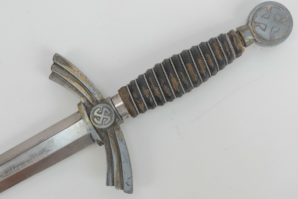 A WWII Luftwaffe 1st pattern dagger, blade measuring approx 31cm in length, - Image 4 of 4