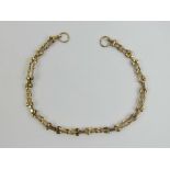 A 9ct gold two bar bracelet, no clasp, hallmarked 375, 2.9g.