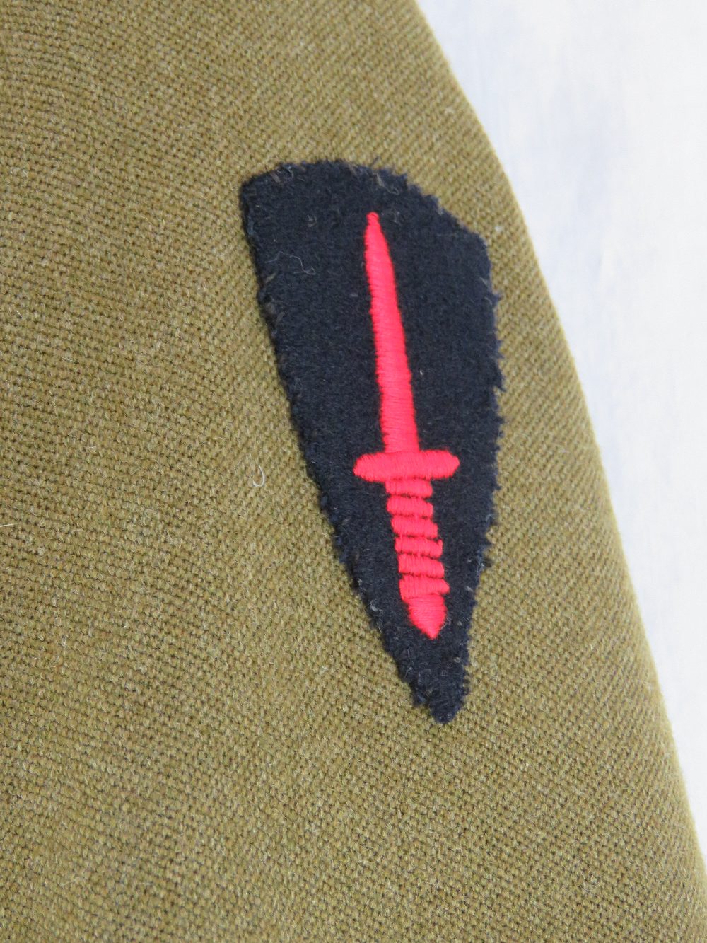 A British Military Officers No2 dress uniform having Kings regimental badges upon, - Image 4 of 7