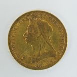 A 22ct gold Victoria 1893 half sovereign, 4g.