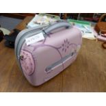 A RADLEY CABIN SIZE VANITY CASE WITH DETACHABLE ADJUSTABLE SHOULDER STRAP, TOP GRAB HANDLE, INTERNAL