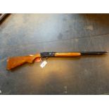 RIFLE. .22LR REMINGTON SEMI AUTO SERIAL No.27012567. ST.No.3357. PLEASE NOTE: A CURRENT FIREARMS