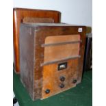 A MURPHY A24 WALNUT CASED ART DECO RADIO.