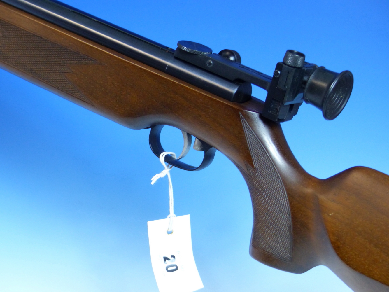 WEIHBRAUCH HW55 AIR RIFLE 0.177 SERIAL No.1214000 FITTED WITH TARGET SIGHTS, WITH SLIP- UNUSED