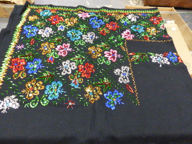 A RUSSIAN ART DECO COLOURFUL BEADED BLACK RUNNER. 68.5 x 142.5cms. A BEADED BAG, A PURSE, THREE - Image 10 of 11