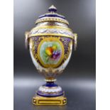 A ROYAL WORCESTER POT POURRI VASE WITH STOPPER AND PIERCED COVER, DATE CODE FOR 1902/3, GILT ON