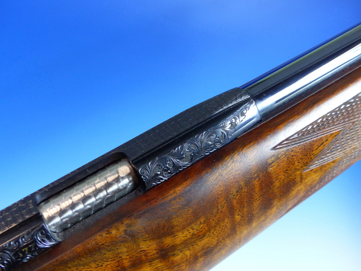 A RARE HAND MADE ISP SPARTAN AIR RIFLE 0.177 SERIAL No.587.- FIGURED ENGLISH WALNUT STOCKED- - Image 3 of 18