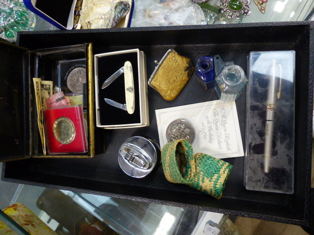 COLLECTABLES TO INCLUDE JEWELLERY, COINS. ETC. - Image 2 of 14