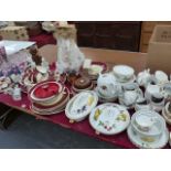 A LARGE COLLECTION OF CHINA, GLASS AND ORNAMENTS,ETC.