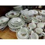 A LARGE QTY OF PORTMEIRION DINNER WARES AND WORCESTER EVESHAM CHINAWARES.