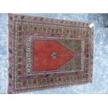 AN ANTIQUE TURKISH TRIBAL PRAYER RUG. 159 x 122cms.