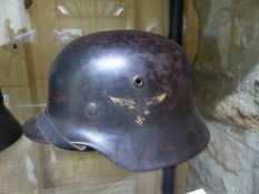 THIRD REICH LUFTWAFFE SINGLE DECAL M35 HELMET.