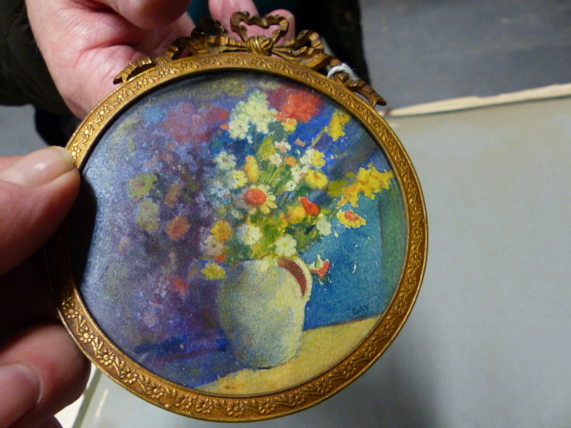 DAY, A MINIATURE WATERCOLOUR OF A JUG OF FLOWERS, WITHIN RIBBON TOPPED GILT METAL FRAME. Dia.8. - Image 4 of 6