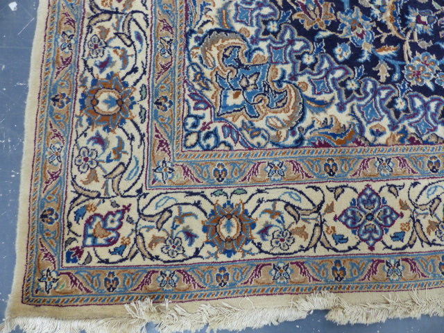 A PERSIAN CARPET OF CLASSIC DESIGN. 310 x 202cms. - Image 4 of 10