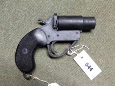 FLARE PISTOL- VERY TYPE 1" SIGNALING PISTOL SERIAL NUMBER 122128 ( STOCK NO. 3376)