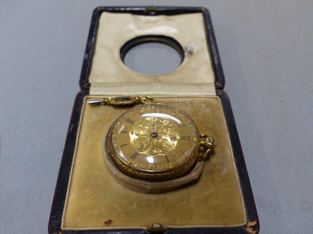 A 19th.C.18ct. GOLD OPEN FACE WATCH WITH BLOODSTONE MOUNTED KEY IN A LEATHER EASEL BACKED TRAVEL - Image 6 of 12