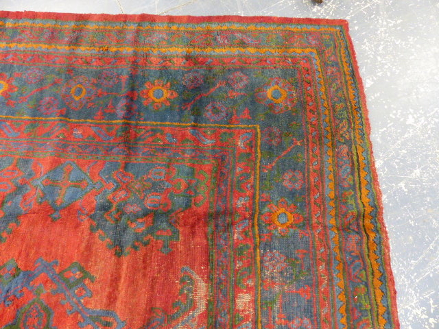 AN ANTIQUE TURKISH OUSHAK CARPET. 402 x 334cms. - Image 5 of 8