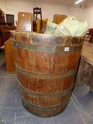 A BRASS COOPERED OAK TAPERING CYLINDRICAL TUB. Dia.62 x H.69cms