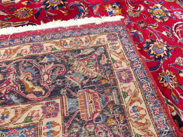 A PERSIAN CARPET OF CLASSIC DESIGN. 396 x 302cms. - Image 11 of 11