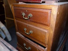 A LATE 19th.C.MAHOGANY TWIN PEDESTAL PARTNER'S DESK WITH TYPICAL NINE DRAWER ARRANGEMENT OPPOSED