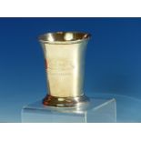 A 1900 LEICESTERSHIRE GOLF CLUB SILVER TROPHY BEAKER BY HENRY ATKINS, SHEFFIELD 1899, THE