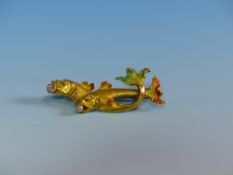 AN 18ct GOLD AND ENAMEL TWINNED KOI CARP BROOCH, ONE HOLDING A SINGLE DIAMOND AND THE OTHER A PEARL.