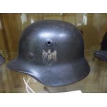 THIRD REICH SINGLE DECAL M35 HELMET.