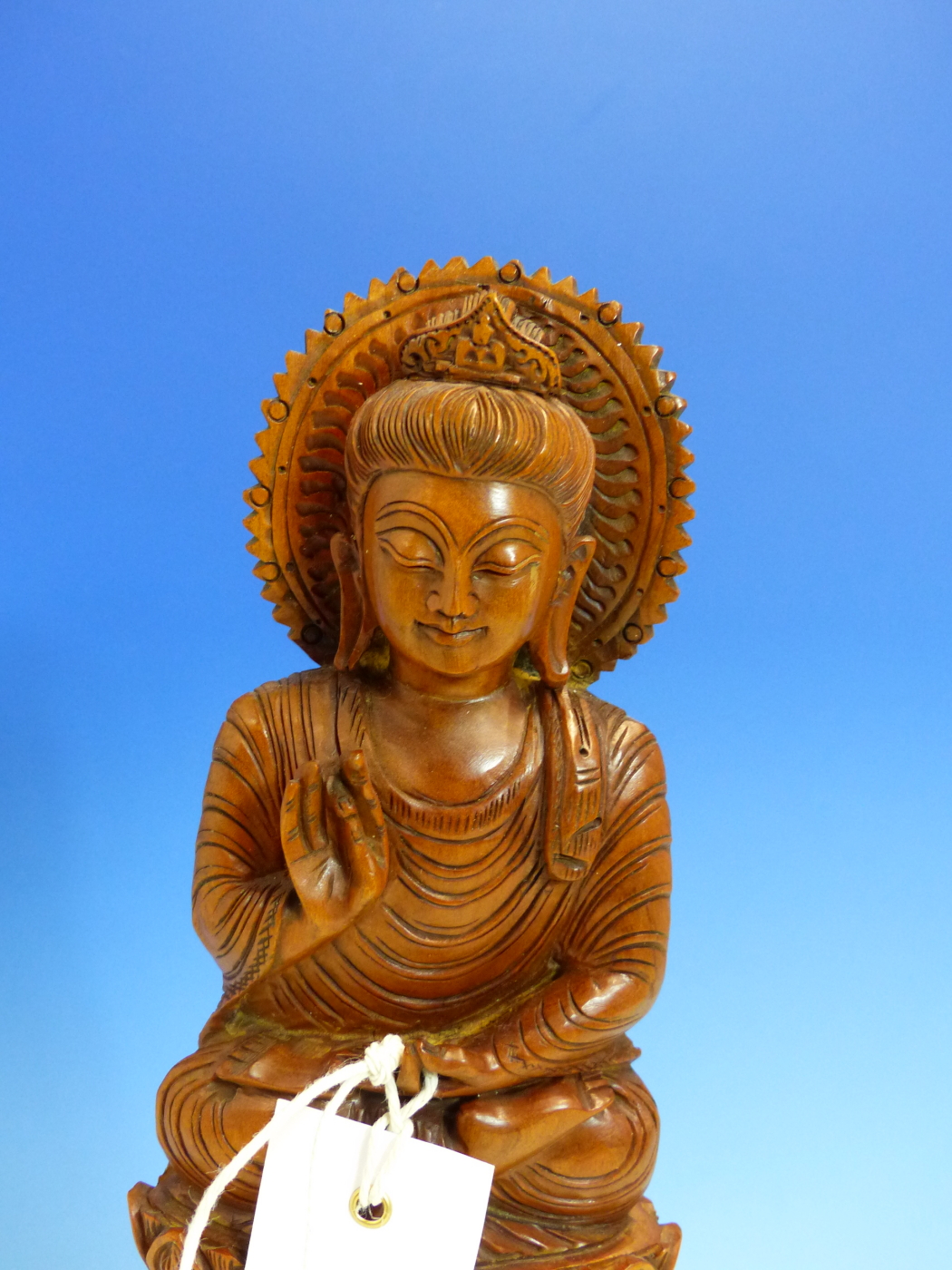 A CARVED WOOD BUDDHA SEATED CROSS LEGGED ON A DOUBLE LOTUS THRONE, HIS RIGHT HAND RAISED IN REFUGE - Image 2 of 5