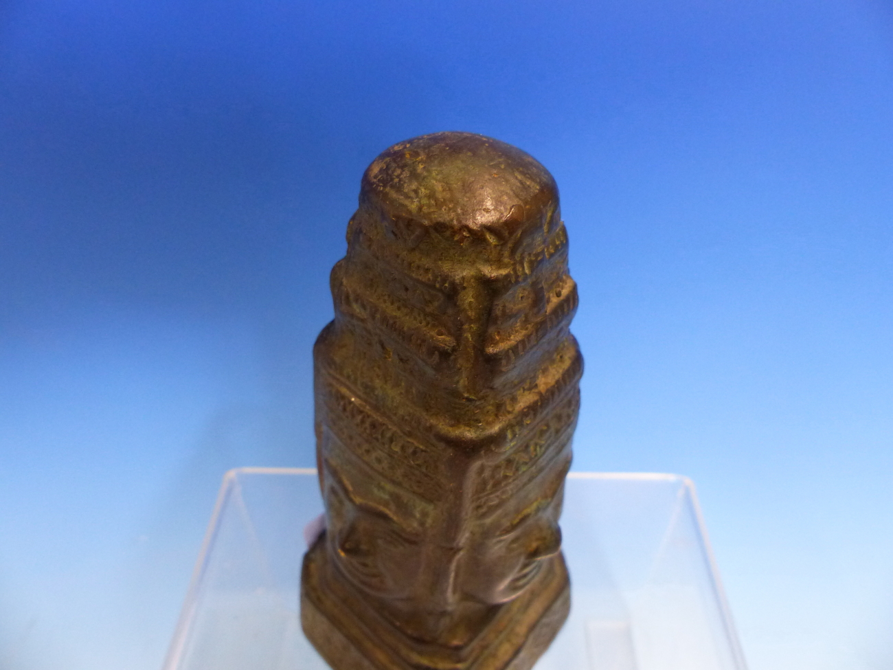 A BRONZE OF THE FOUR FACED BRAHMA WEARING A THREE STEPPED CROWN. H 13cms. - Image 6 of 8